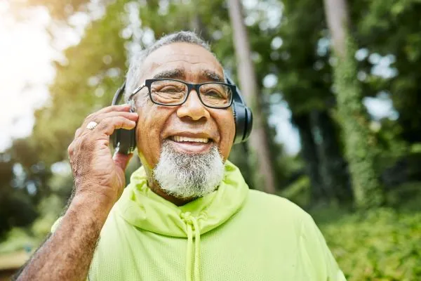 best podcast apps for seniors