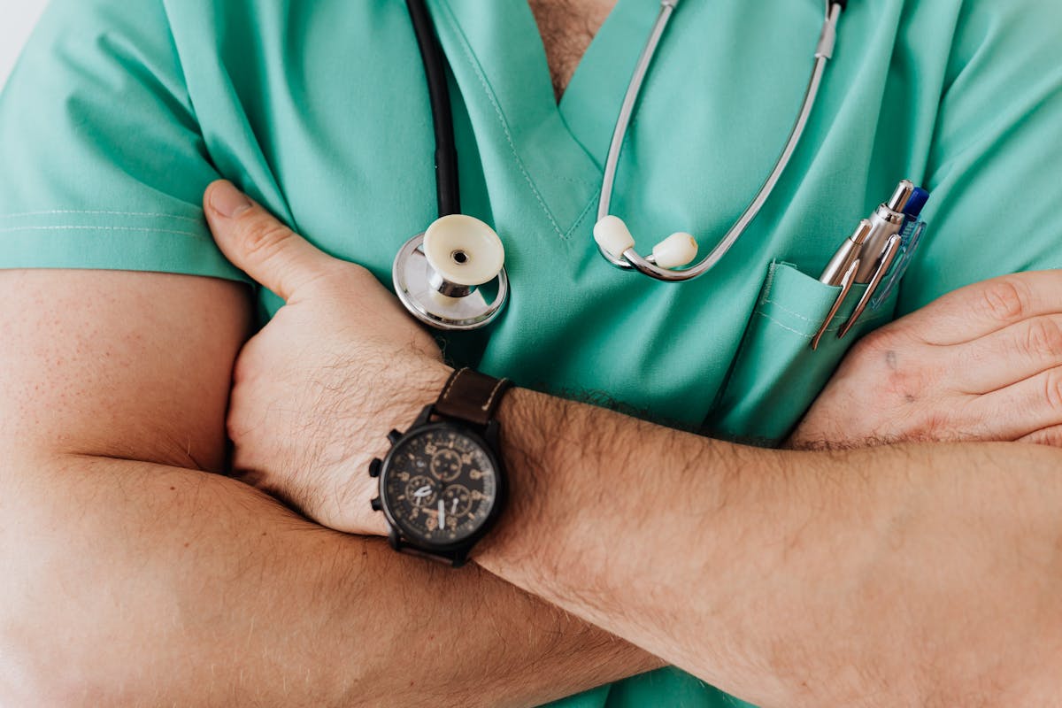 Senior using Medicare Part D plan finder for prescription coverage